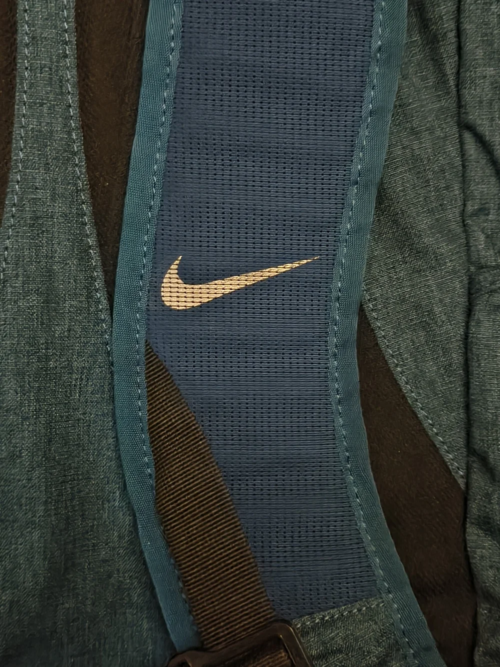 Nike Men's Green Backpack - Durable Everyday Carry